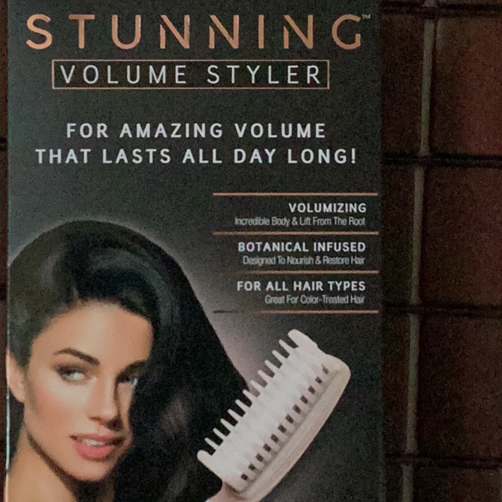 NEW! Hair volumizer brush HYDRATING NIB